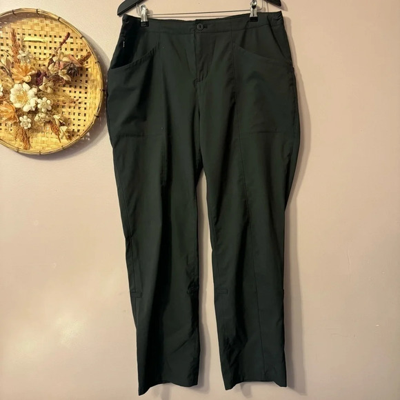 Patagonia High Spy Roll  Up Leg Hiking Outdoors Pants 55685 Women's Black Size 8 - Picture 1 of 11